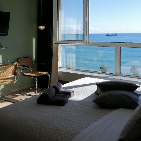 A City-Center Seaview Penthouse At Oceanic Limasol Buitenkant foto