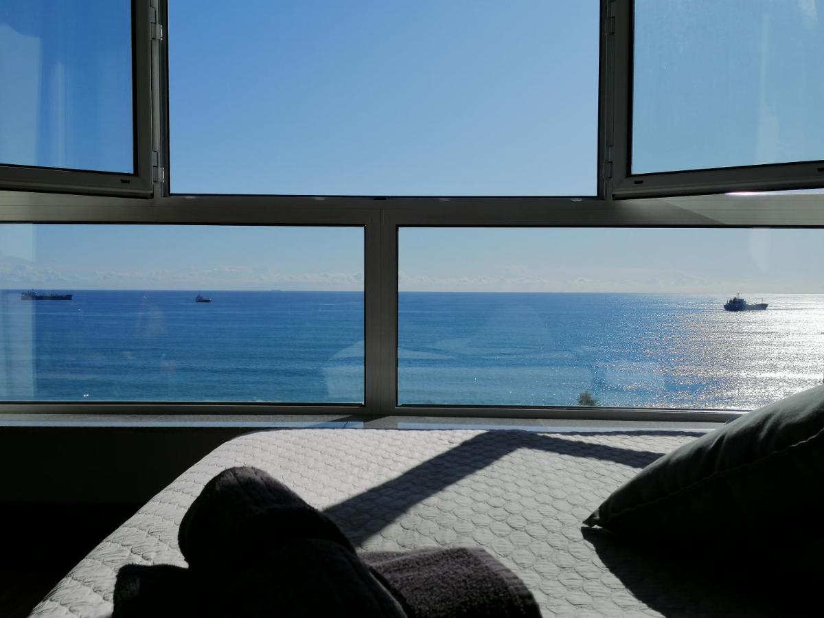 A City-Center Seaview Penthouse At Oceanic Limasol Buitenkant foto