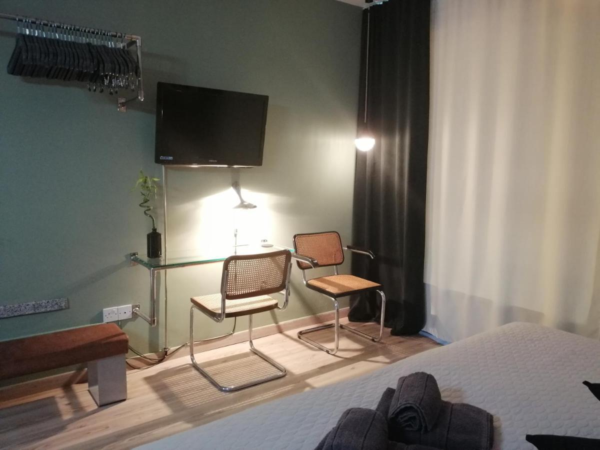 A City-Center Seaview Penthouse At Oceanic Limasol Buitenkant foto