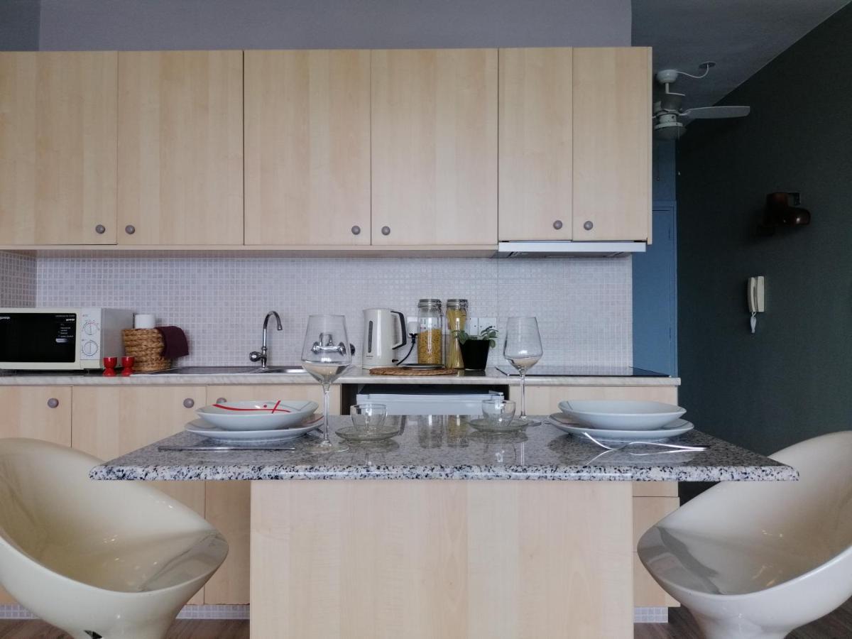 A City-Center Seaview Penthouse At Oceanic Limasol Buitenkant foto