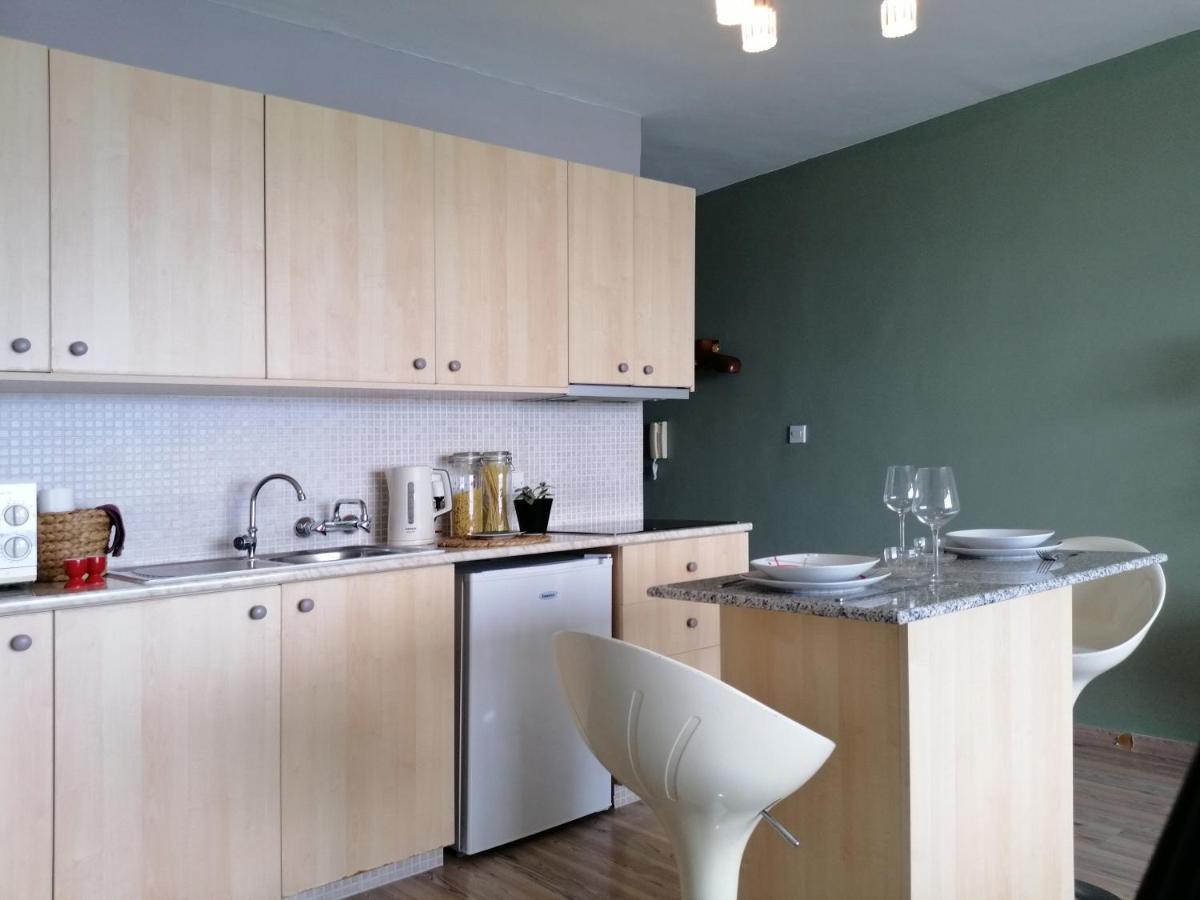 A City-Center Seaview Penthouse At Oceanic Limasol Buitenkant foto