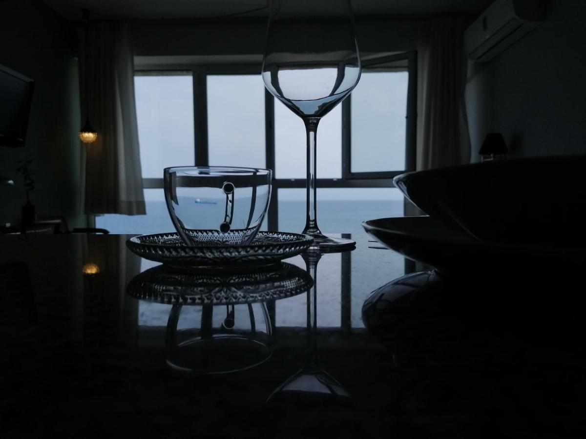 A City-Center Seaview Penthouse At Oceanic Limasol Buitenkant foto