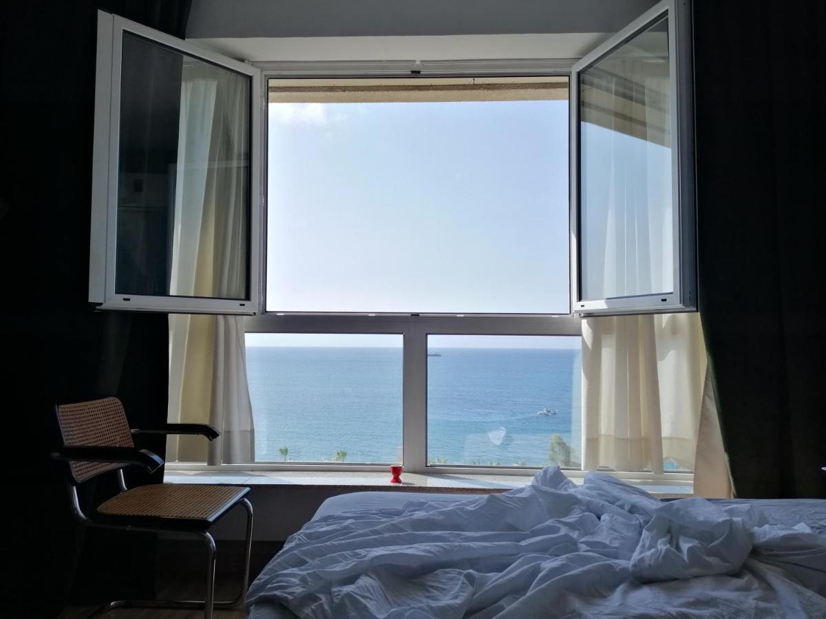 A City-Center Seaview Penthouse At Oceanic Limasol Buitenkant foto